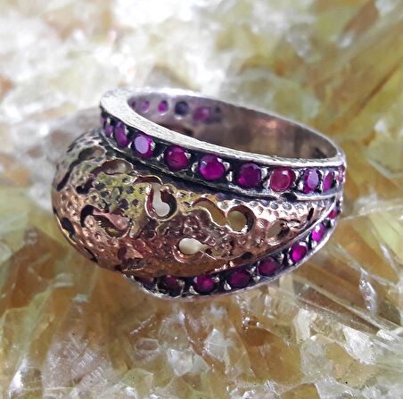 Yakut Taşlı Rose Kaplama Desenli Gümüş Kadın Otantik Yüzük