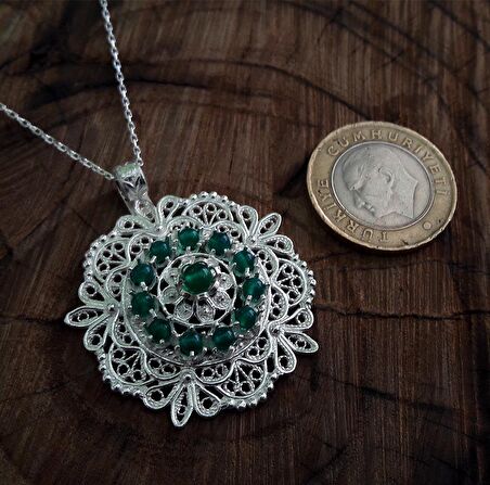 Midyat Telkari El İşçiliği Zümrüt Taşlı Gümüş Kadın Kolye