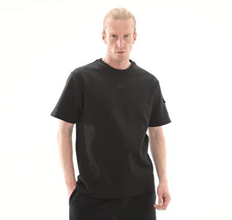 102055792-R Reebok 5M Fanco Tee Erkek T-Shirt Siyah