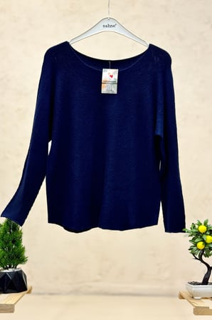 Kayık Yaka Düz Angora İthal Bluz