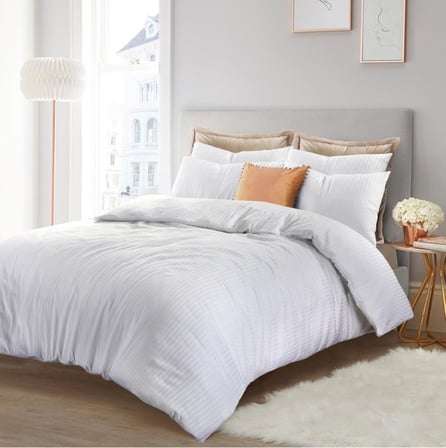 Çift Kişilik Çizgili Saten Nevresim Takımı%100 Pamuk 200x220 - Yumuşak Dokulu Lüks Nevresim Takımı Beyaz