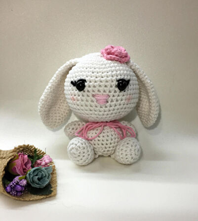 Amigurumi Sevimli Tavşan Sağlıklı Oyuncak El Örgüsü
