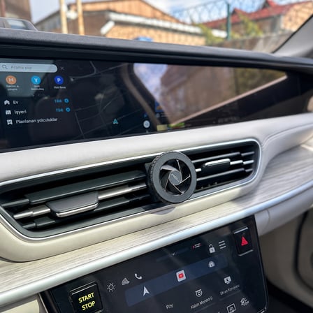 Togg T10X 2025 ve Sonrası Araç Içi Premium Telefon Tutucu - Araba Telefon Tutacağı Havalandırma Için
