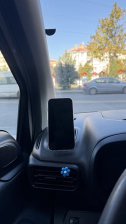 Opel Combo 2019-2026 ve arası uyumlu Araç Içi Premium Telefon Tutucu - Araba Telefon Tutacağı Havalandırma Için