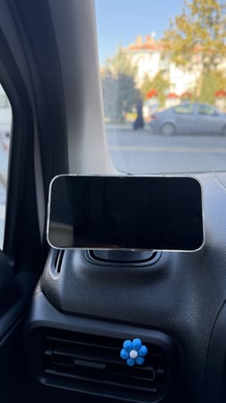 Citroen Berlingo 2019-2025 ve arası uyumlu Araç Içi Premium Telefon Tutucu - Araba Telefon Tutacağı Havalandırma Için