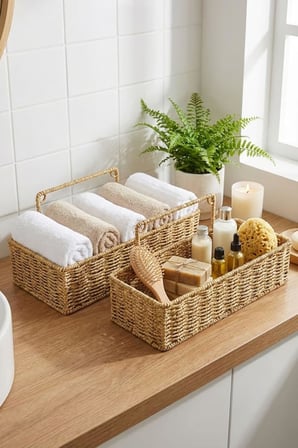 ® 2'li Duvar Askılı Plastik Rattan Organizer Sepeti, Dikdörtgen Hasır Görünümlü Banyo ve Mutfak Raf Düzenleyici, 28x10x7 cm ve 31x12x7 cm