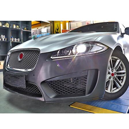 Oled Garaj Jaguar XF Serisi 2011-2015 İçin XFR Body Kit