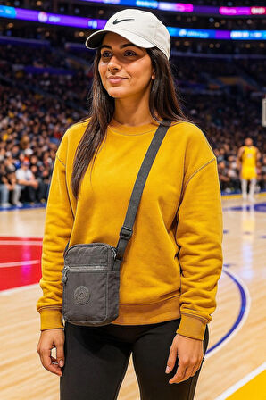 NEWİSH POLO KADIN KRİNKIL AYARLANABİLİR ASKILI CEPLİ POSTACI OMUZ ÇANTASI-GRİ