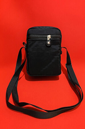 NEWİSH POLO KADIN KRİNKIL AYARLANABİLİR ASKILI CEPLİ POSTACI OMUZ ÇANTASI-SİYAH