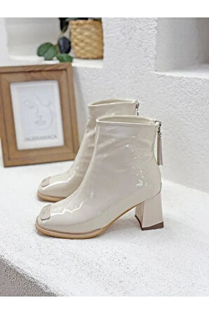 Guja 26K415-1 Rugan Özel Tasarım Arkadan Fermuarlı Topuklu Kadın Bot