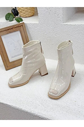 Guja 26K415-1 Rugan Özel Tasarım Arkadan Fermuarlı Topuklu Kadın Bot