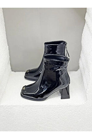 Guja 26K415-1 Rugan Özel Tasarım Arkadan Fermuarlı Topuklu Kadın Bot