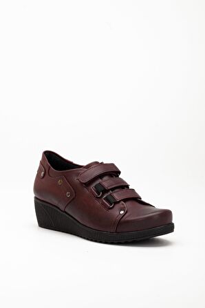 Cırtlı Cilt Bordo Kadın Dolgu Taban Günlük Ayakkabı
