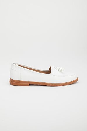 Püsküllü Cilt Beyaz Kadın Günlük Ayakkabı