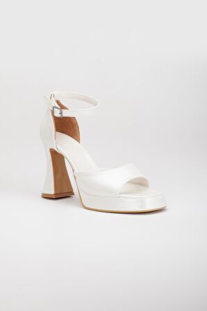 Kalın Tek Bant Kadeh Topuk Cilt Sedef Kadın Platform Topuk Sandalet