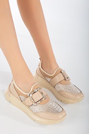 Taşlı Kalın Taban Streç Bej Kadın Makosen Günlük Ayakkabı