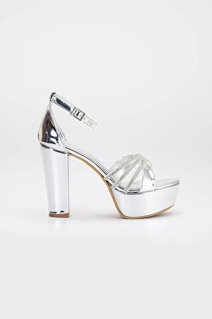 Rugan Çapraz Taşlı 40mm Gümüş Kadın Platform Topuklu Abiye Ayakkabı