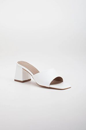 Hasır ve Düz Tekbant Beyaz Kadın Topuklu Terlik