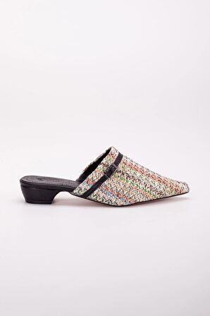 Yeni Hasır Malzeme Önü Kapalı Siyah Kadın Kısa Topuklu Terlik