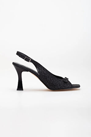 Büyük Numara Kadeh Topuk Siyah Sİyah Kadın Topuklu Sandalet