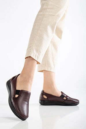 Hakiki Deri Büyük Numara Ortopedik Kadın GÜnlük Ayakkabı Bordo Lazer Baskılı Yan Pencereli