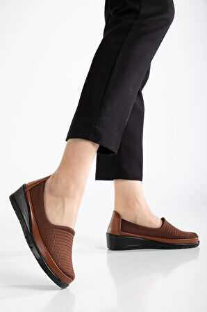 Hakiki Deri Büyük Beden Kadın Ortopedik Günlük Ayakkabı Taba Streç Nakış Detaylı