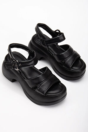 Kadın Dolgu Topuk Sandalet Siyah 2 Kalın Bantlı cilt