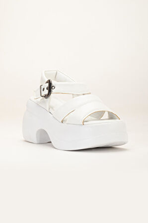 Kadın Dolgu Topuk Sandalet Beyaz 2 Kalın Bantlı cilt