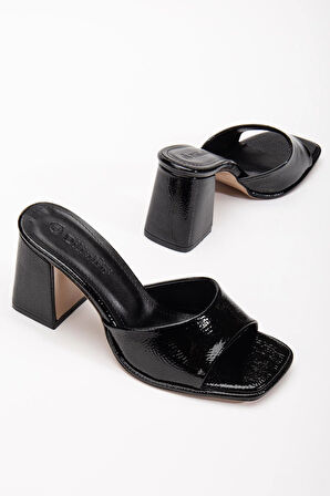 Büyük Beden Kadın Topuklu Terlik Sİyah Rugan İnce Bantlı