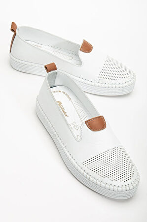 Hakiki Deri Kadın Günlük Ayakkabı Beyaz Yüzlü Burun Baskılı Düz Taban