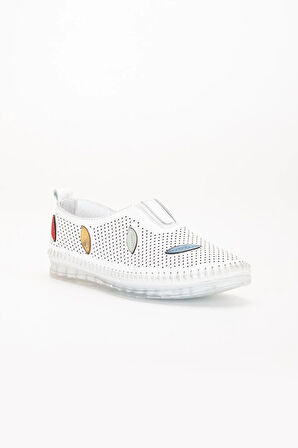 Hakiki Deri Ortopedik Kadın Günlük Ayakkabı Beyaz Lazer Yaprak Desenli