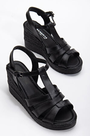 Kadın Dolgu Topuk Sandalet Ayakkabı Siyah 3 Bantlı Baretli