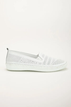 Hakiki Deri Ortopedik Kadın Günlük Ayakkabı Beyaz Bağsız Lazer Baskılı