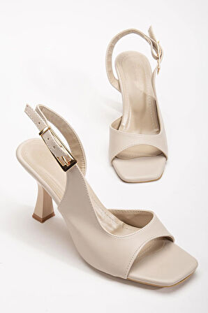 Kadı Topuklu Sandalet Ayakkabı Ten Cilt Yan Büyük Tokalı