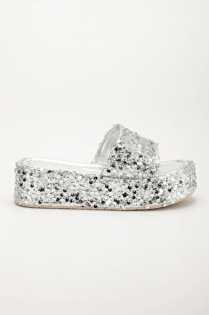 Kadın Dolgu Topuk Terlik Gümüş Pullu Kalın Tek Bant Kaplama Taban