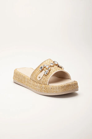 Kadın Dolgu Topuklu Terlik Bej Hasır Malzeme Kaplama Taban Taşlı