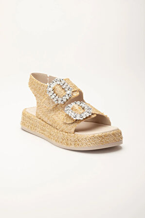 Kadın Dolgu Topuk Sandalet Bej Çift Bantlı Hasır Malzeme Taşlı Tokalı