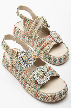 Kadın Dolgu Topuk Sandalet Nude Çift Bantlı Hasır Malzeme Taşlı Tokalı