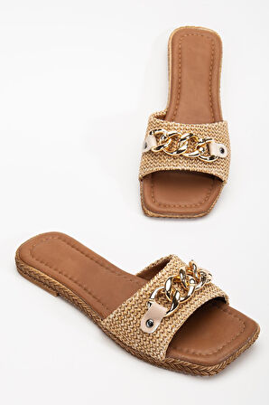 Kadın Düz Topuklu Terlik Bej Kalın Tek Bant Zincir Aksesuarlı Hasır