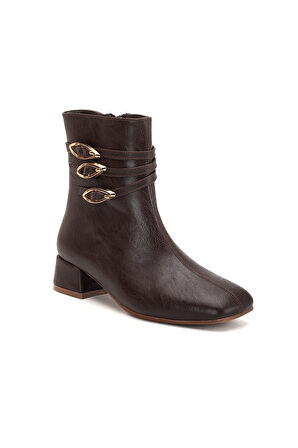 Kadın Kısa Topuklu Bot Kahve Suni Deri Küt Burun Metal Tokalı