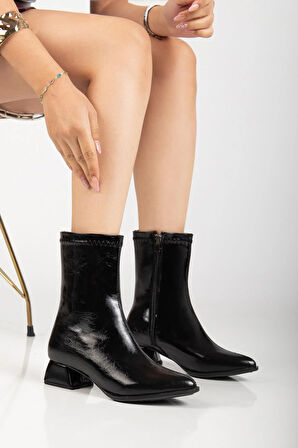 kadın Kısa Topuklu Bot Siyah Rugan Yüzü Dikişli