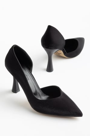 Büyük Beden Kadın İnce Topuklu Stiletto Siyah Parlak Saten Yan Açık