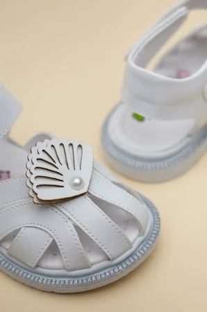 Şirinbebe Ortopedik Kız Bebek Sandalet Beyaz Yelpaze Detaylı Önü Kapalı
