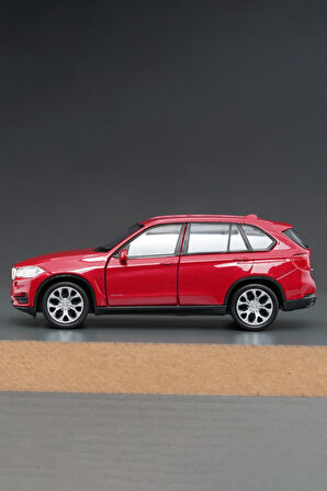 Kırmızı Bmw X5 Açılır Kapı Çek Bırak Oyuncak Araba 1:32 Ölçek 11 Cm