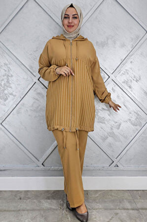 KADIN DESEN KOMBİNLİ TESETTÜR TAKIM