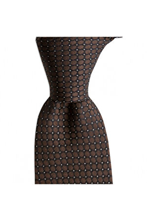 Kahverengi desenli 7,5 cm genişliğinde ipek kravat