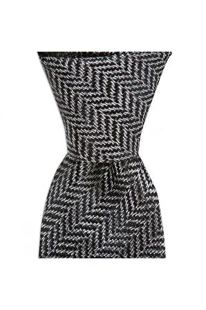 Gri balıksırtı desenli 8 cm genişliğinde yün ipek karışımlı kravat