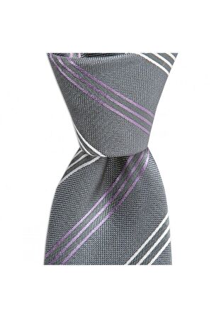 Açık gri çizgili 7,5 cm genişliğinde ipek kravat