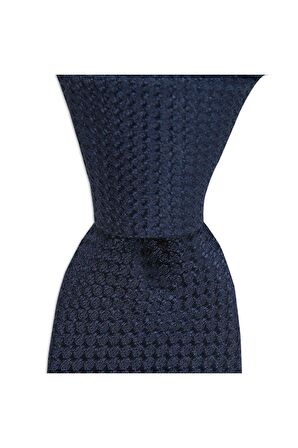 Lacivert desenli 7,5 cm genişliğinde ipek kravat