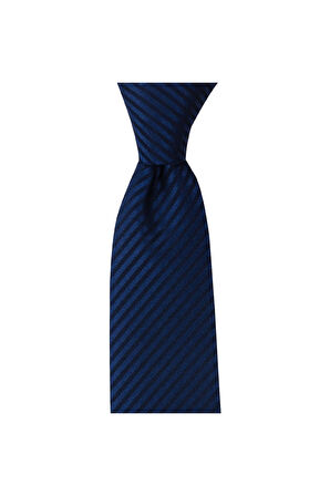 Lacivert renkli 7,5 cm genişliğinde ipek kravat